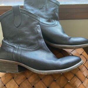 Original Frye black leather booties!